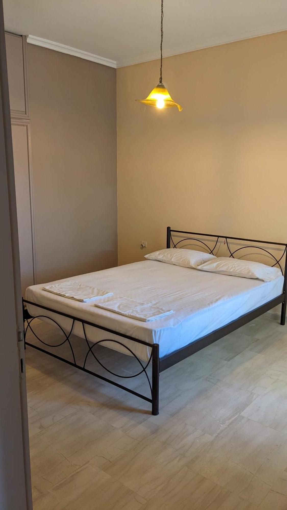 Beachfront Apartment Nea Moudania Ngoại thất bức ảnh