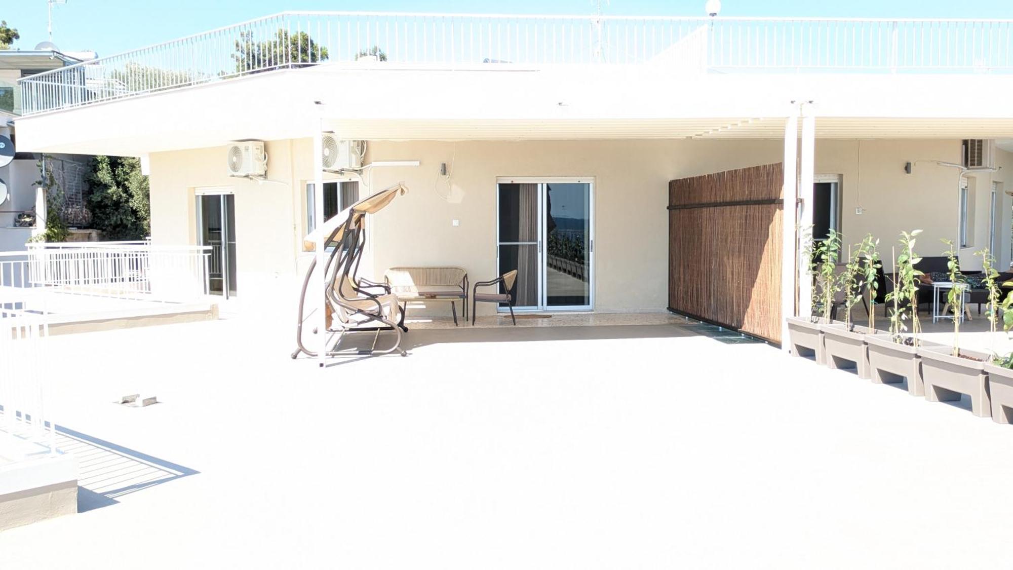 Beachfront Apartment Nea Moudania Ngoại thất bức ảnh